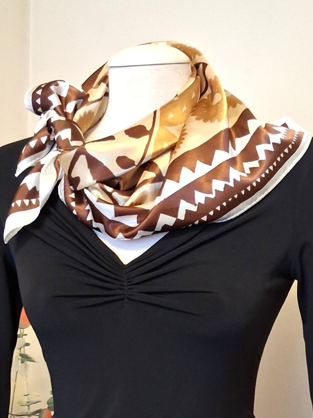 Vintage HAVA Silk Square Scarf Medium Abstract Geometric Rare Luxury Neck Wrap